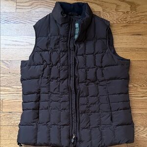 Eddie Bauer Dark Brown Goose Down vest size small